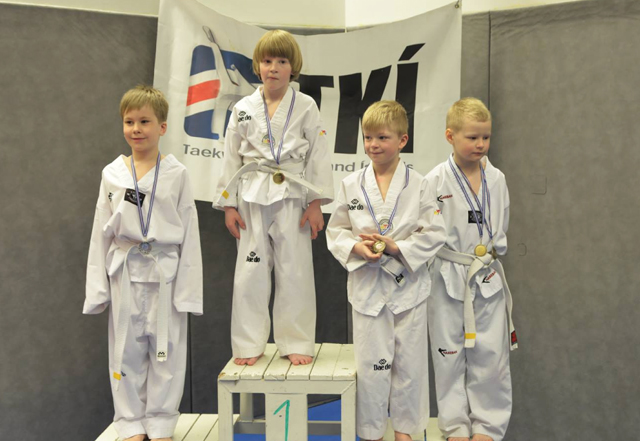 Yngsta kynslóðin keppti á sínu fyrsta móti í taekwondo