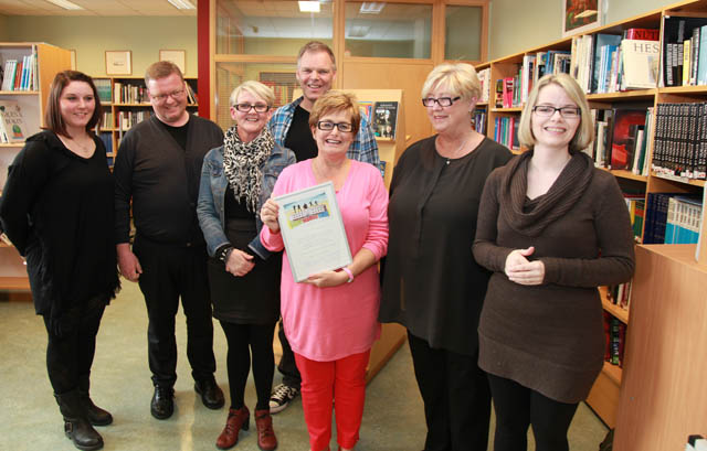 Afhentu afrakstur afmælistónleikanna í minningarsjóð Vilhjálms