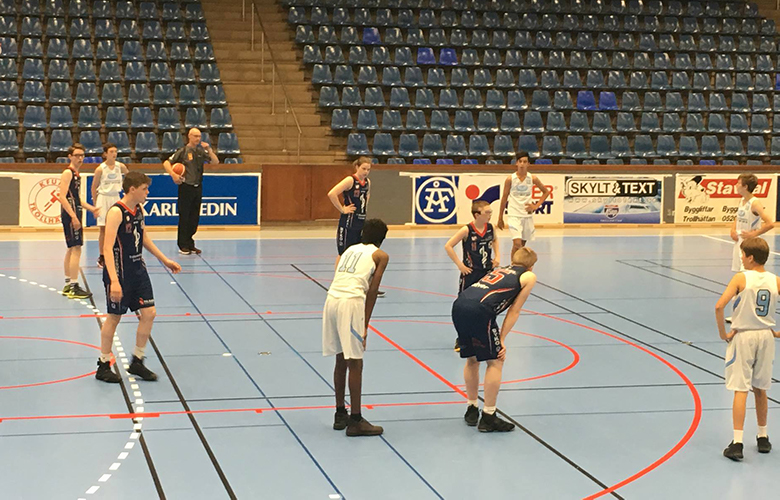 Strákarnir að keppa gegn Kristiansand