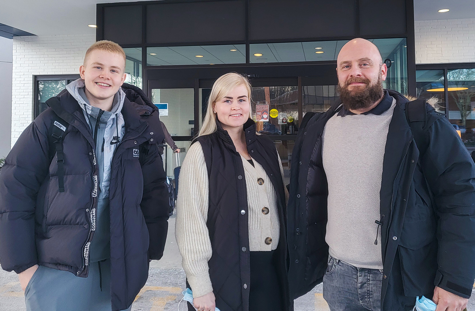 Sex Suðurnesjamenn upplifðu skotárás í stórverslun í Boston
