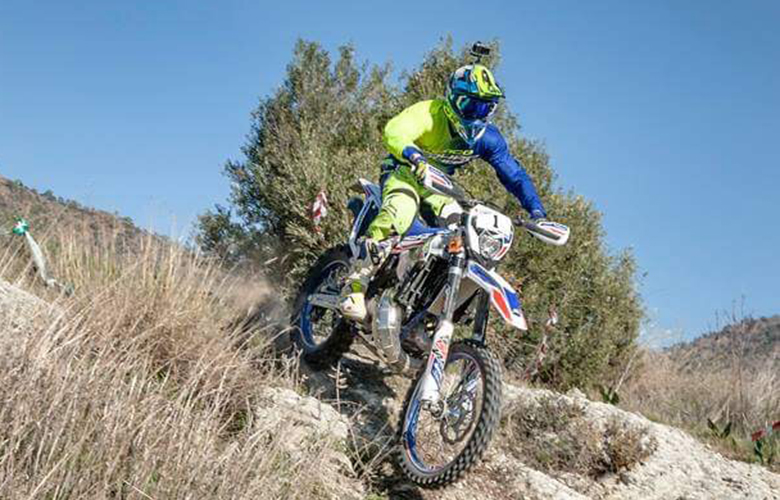Aron bestur í Enduro keppni á Kýpur
