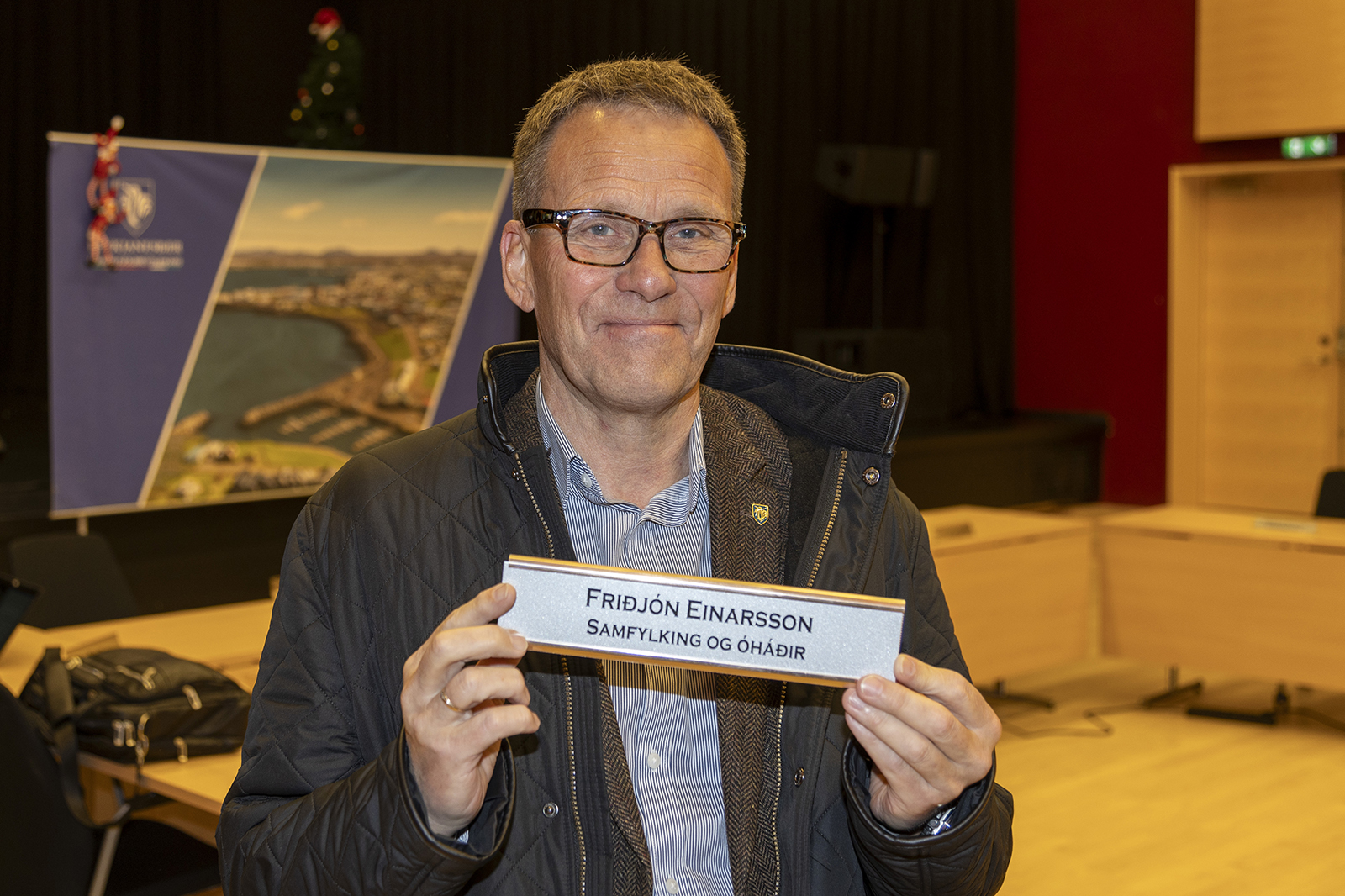Friðjón sat sinn síðasta bæjarstjórnarfund