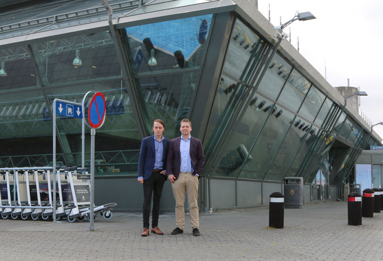 Leysa bílastæða vandann við Flugstöðina