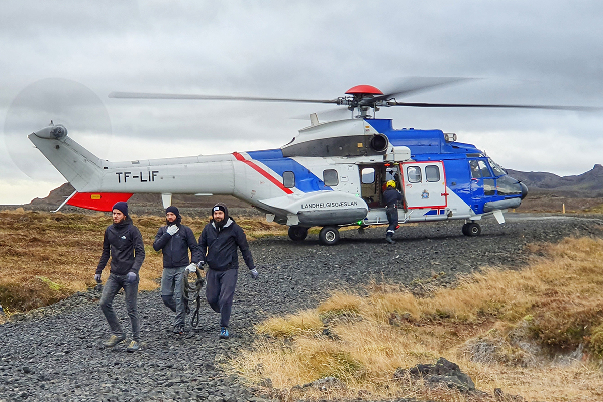 Landhelgisgæslan aðstoðaði Bláa herinn