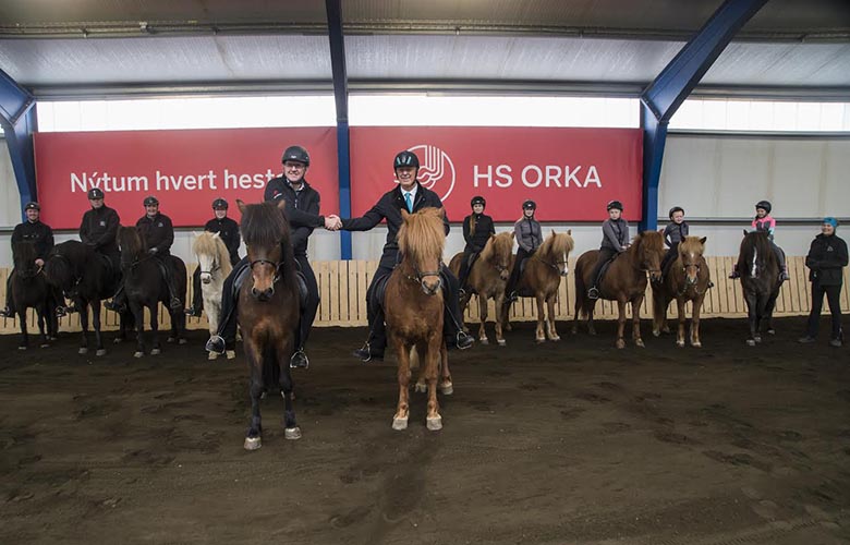 HS Orka styrkir hestamannafélagið Brimfaxa