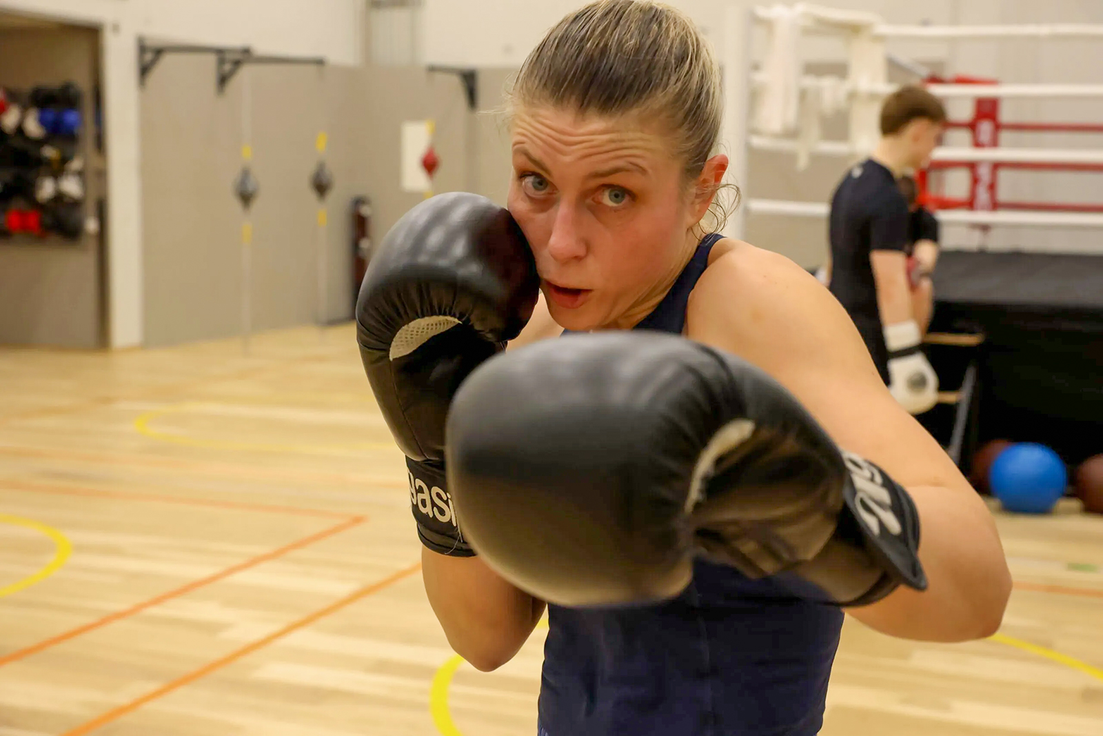 Tónmenntakennari í Reykjanesbæ keppir á Golden Girl hnefaleikamótinu