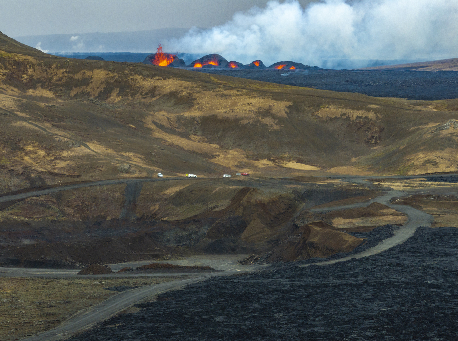 Hraunrennsli ógnar námu við Grindavík