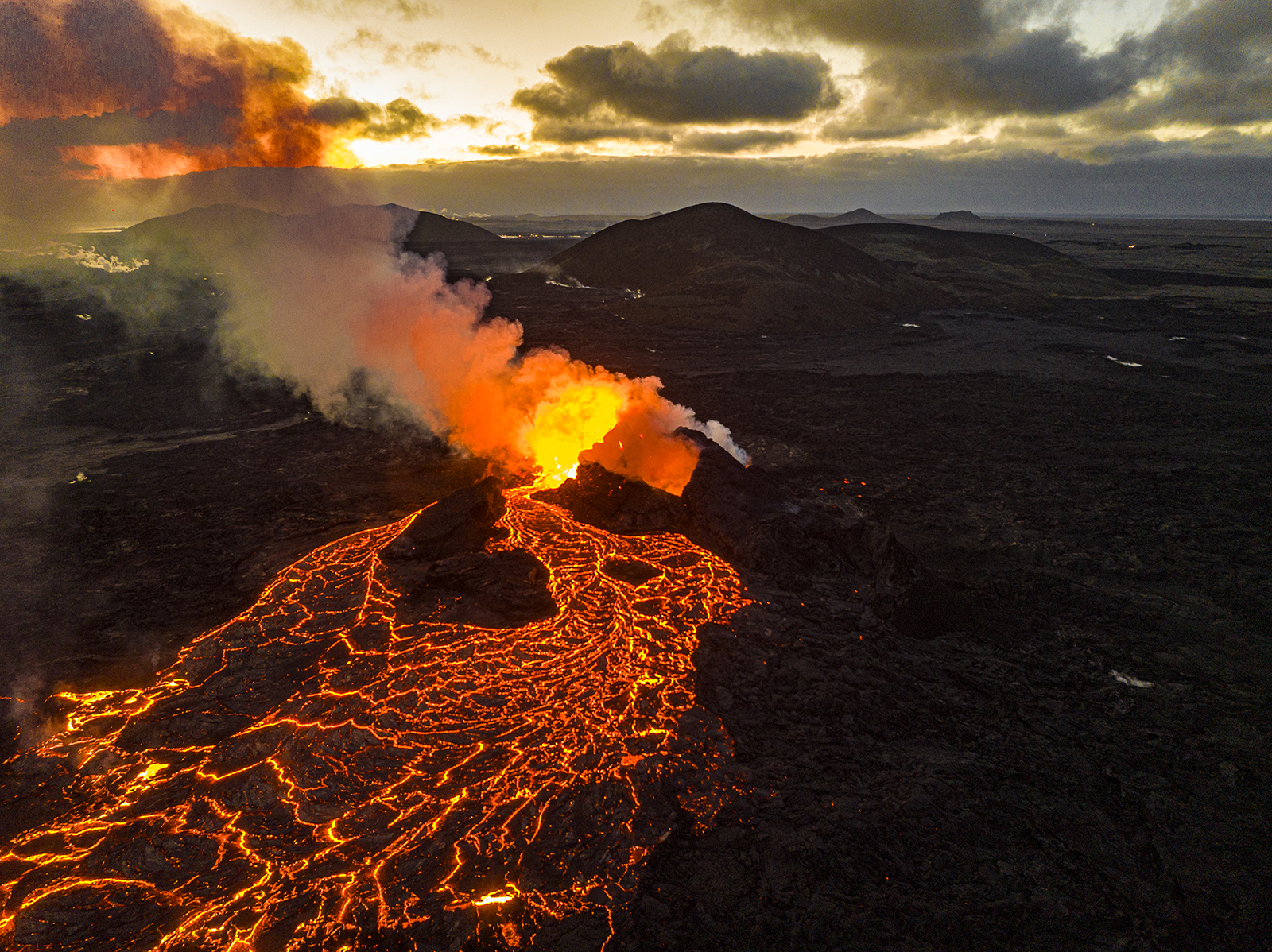 Færanleg veðursjá sett upp við Voga
