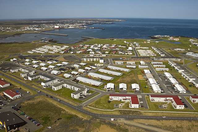 Þrettán fasteignir seldar í september