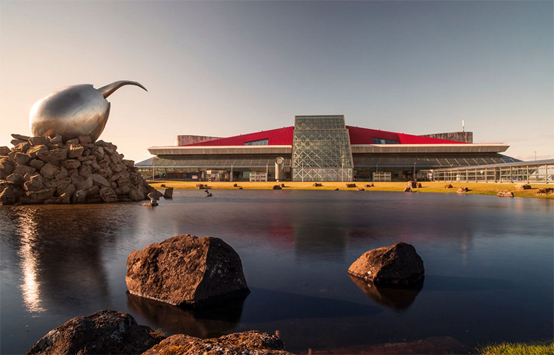 Flug á milli Keflavíkurflugvallar og Akureyrar að hefjast