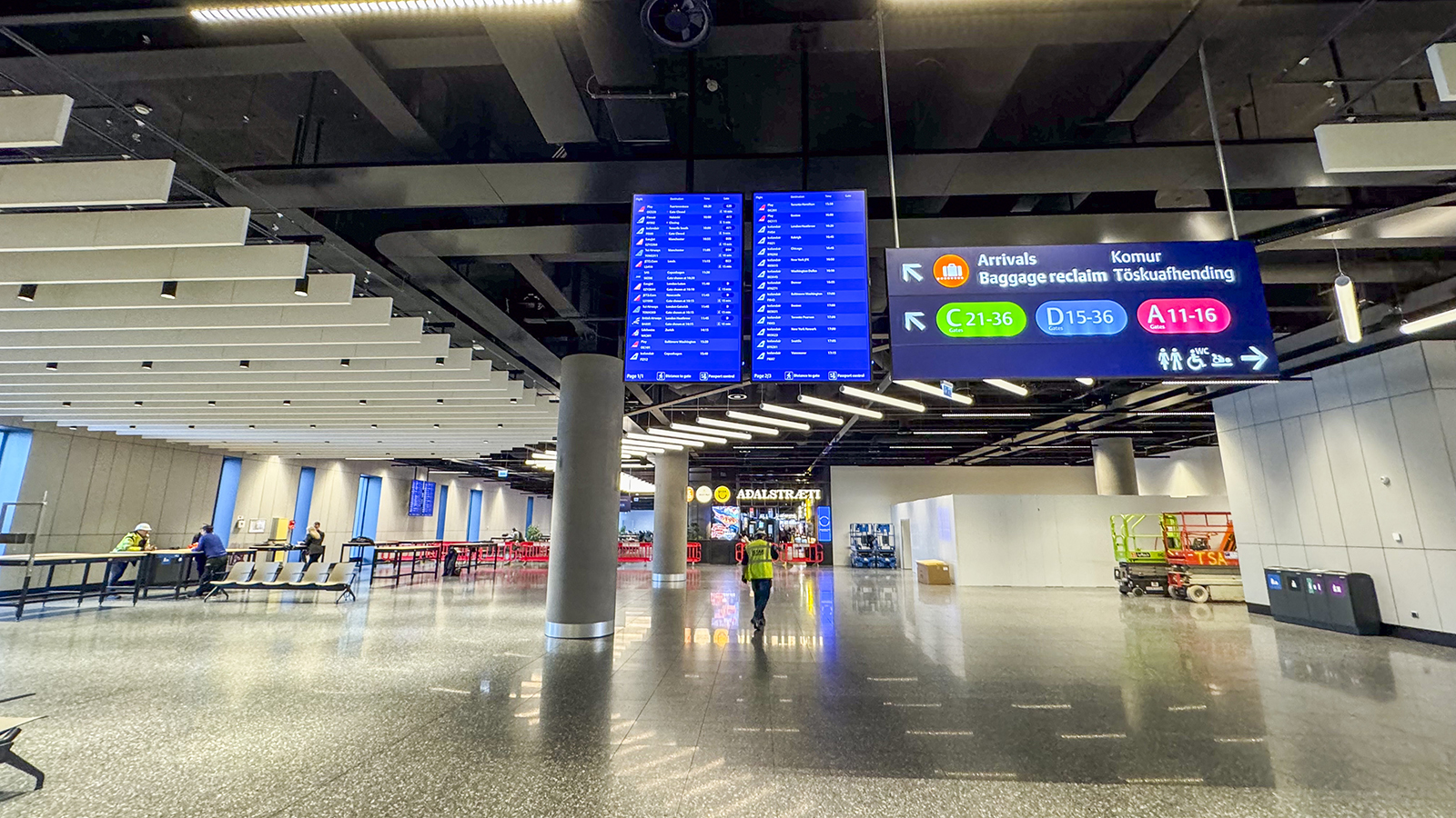 Stækkar flugstöðina um þriðjung