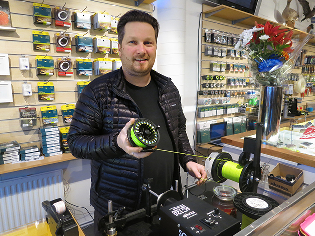 Flugukofinn opnar á Hafnargötu