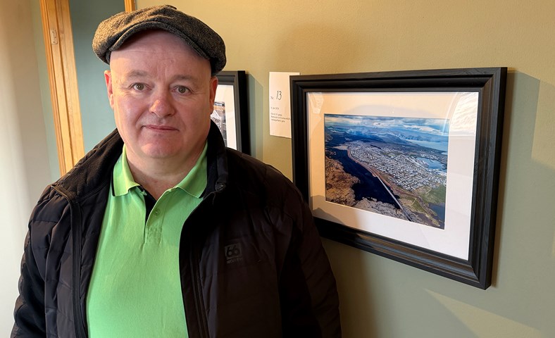 Gosmyndir Jóns Steinars sýndar á Vatnsleysuströnd í dag