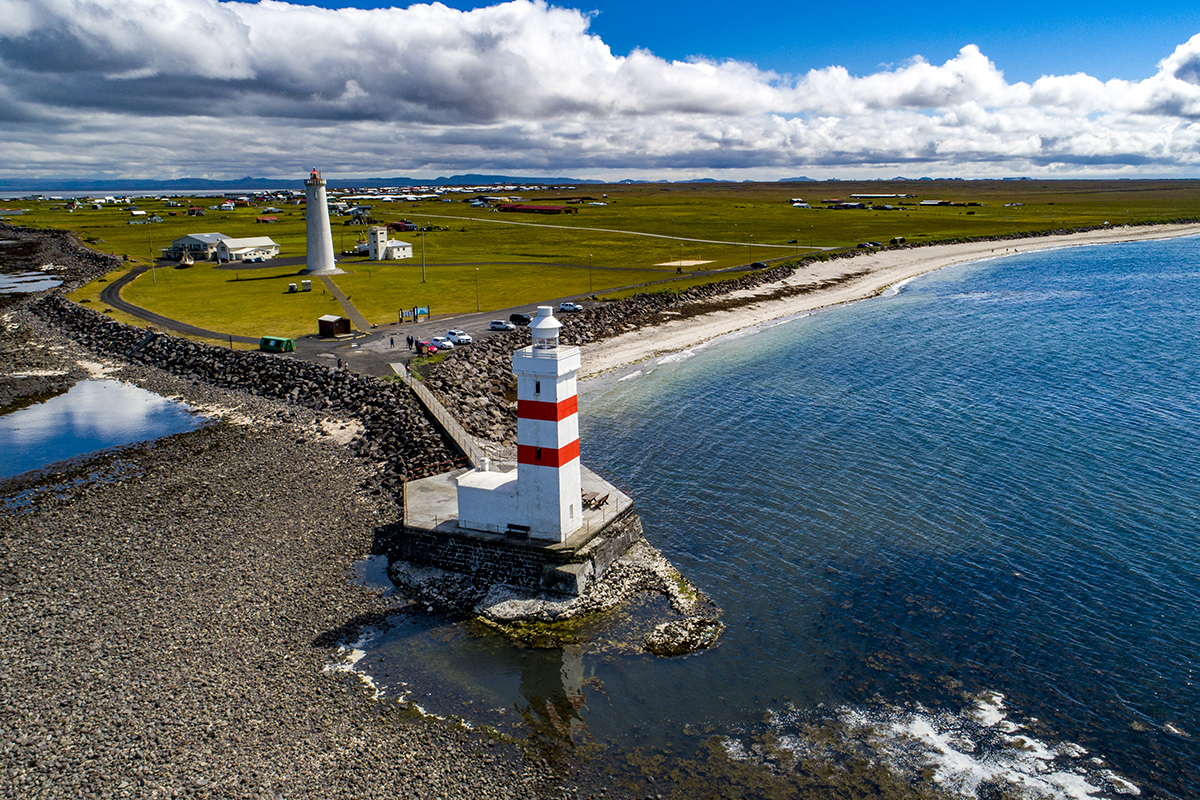 Suðurnesjabær tveggja ára í dag