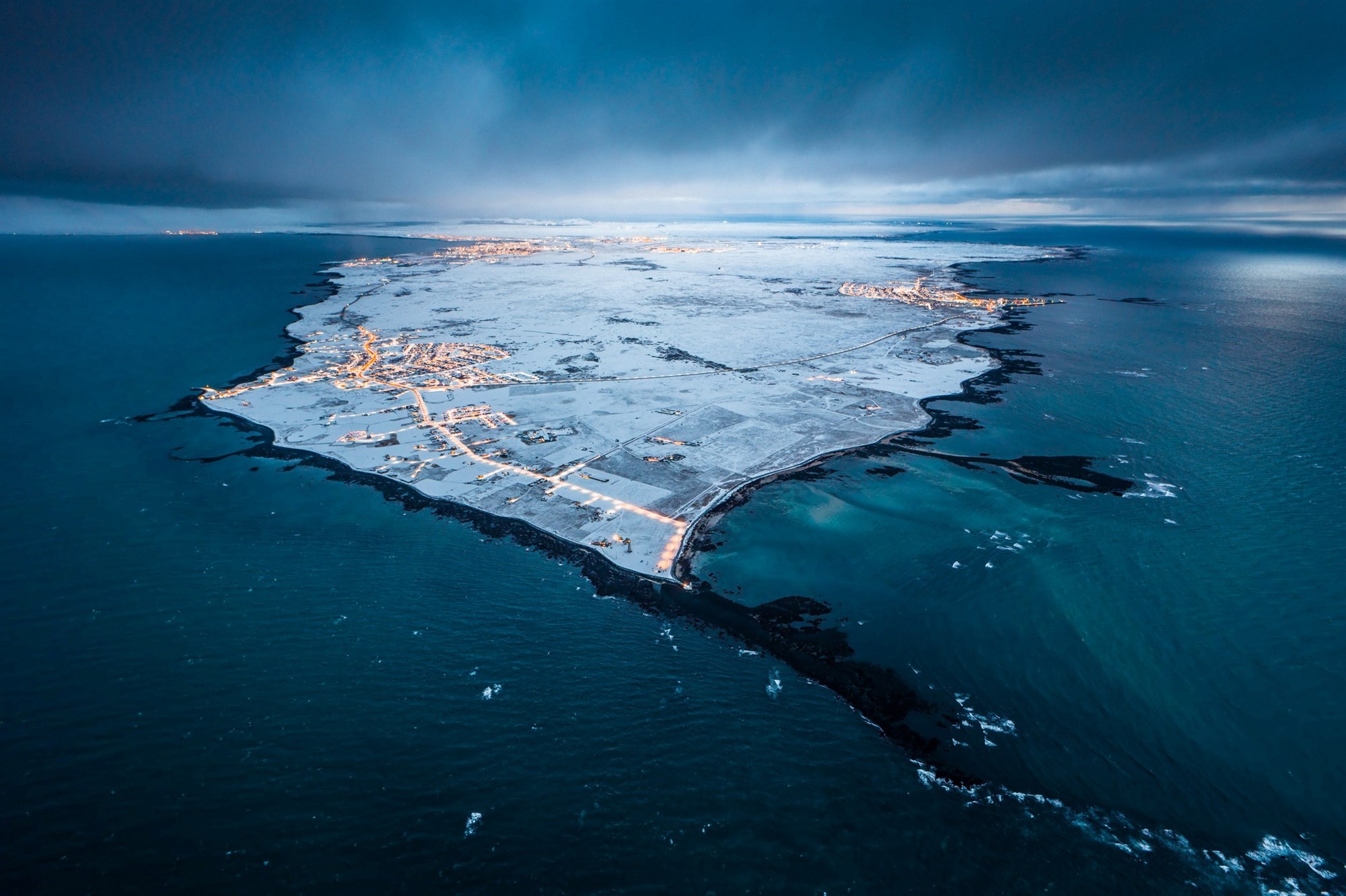 Loka fyrir heitt vatn á laugardag vegna viðhalds