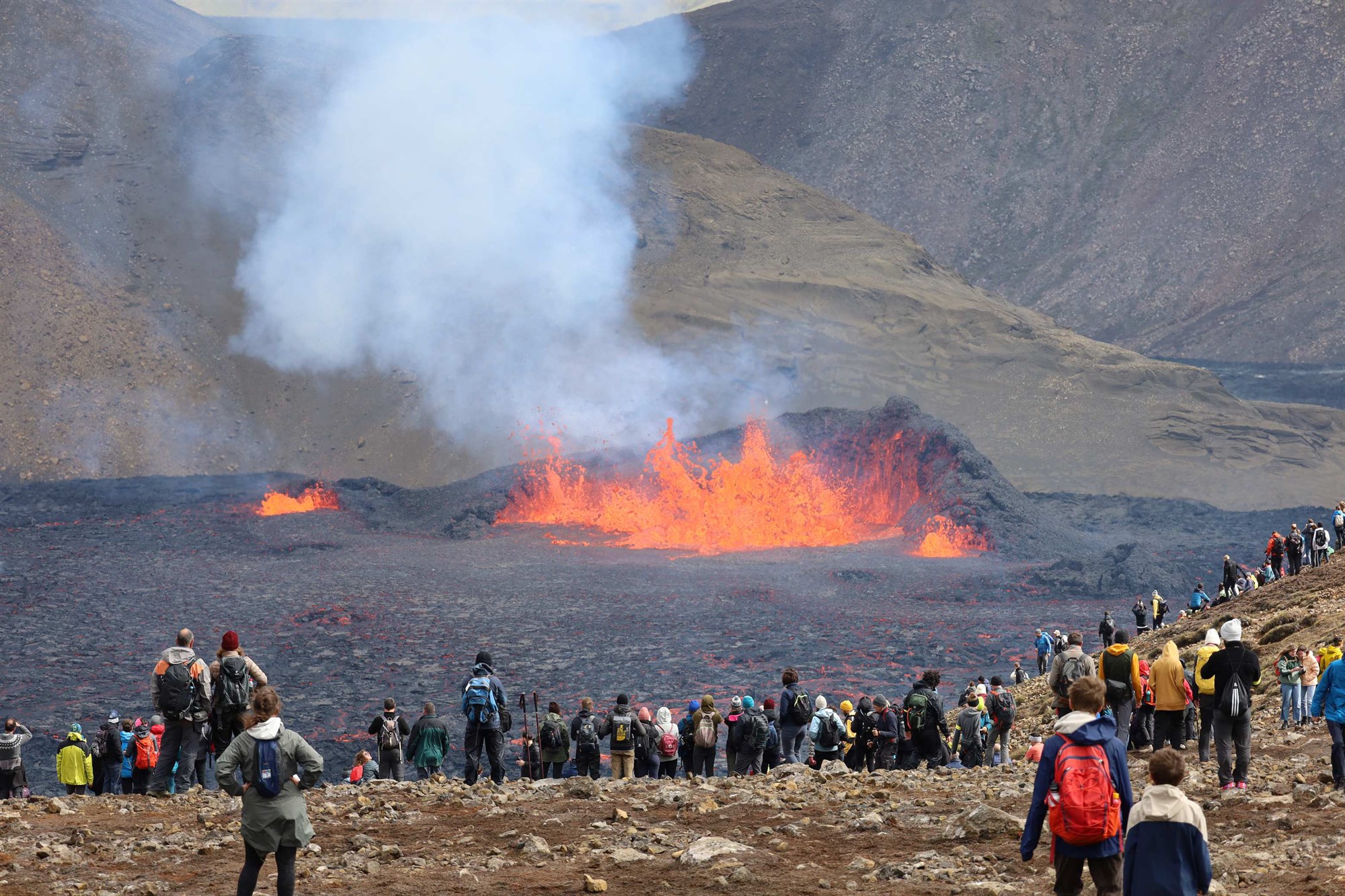 Björgunarsveitir lokið störfum við gosstöðvarnar