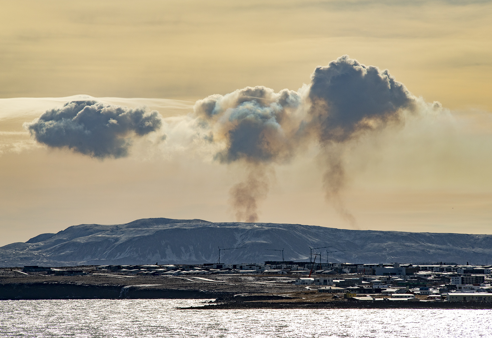 Gosstöðvarnar lokaðar