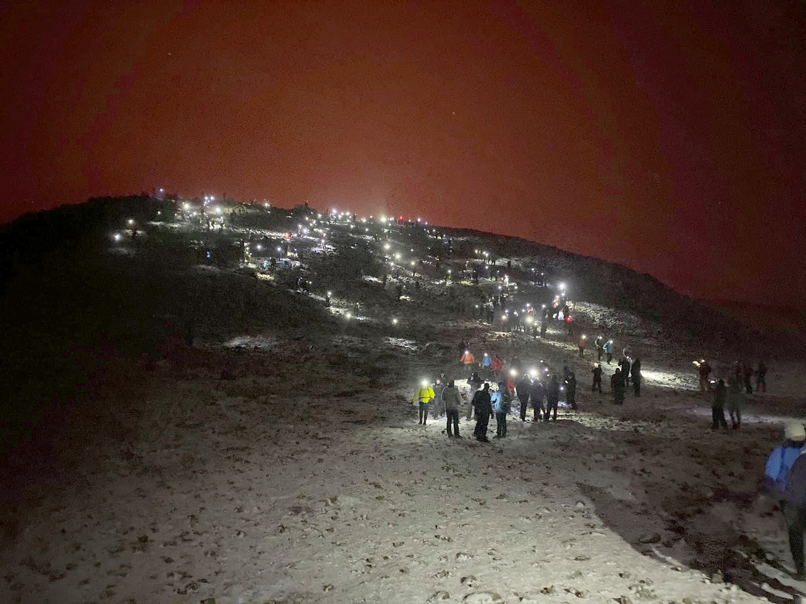 Lokað í Geldingadölum fram á páskadagsmorgun