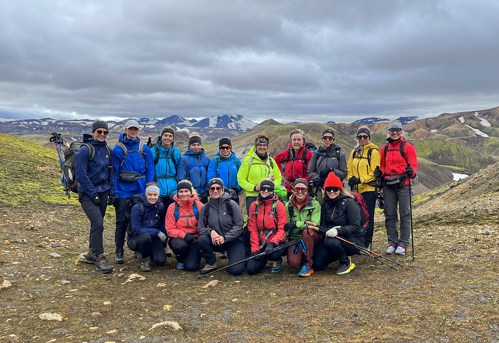 Göngugarpar frá Suðurnesjum skoða Grænahrygg