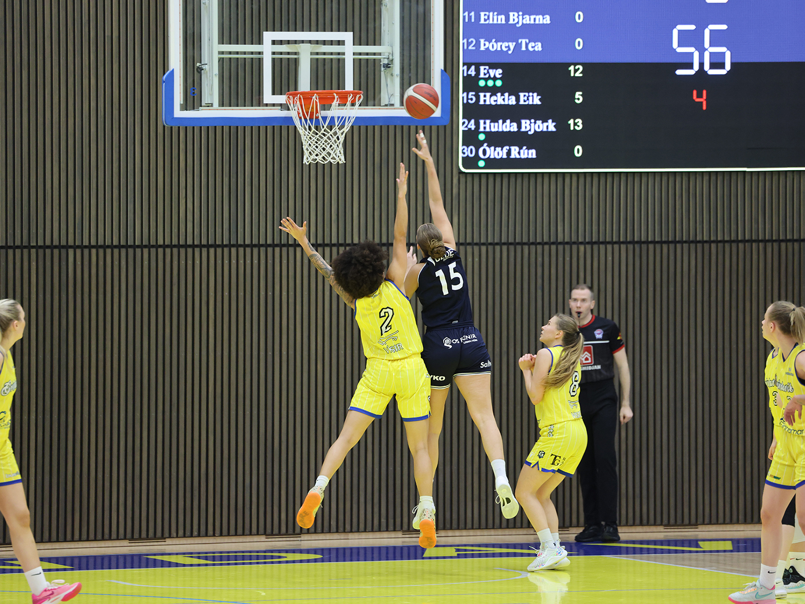 Keflavík vann stöllur sínar í Grindavík í hörkuspennandi leik, 78-80.