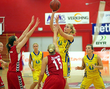 Kvennakarfan: Tap hjá Grindavík í Hafnarfirði
