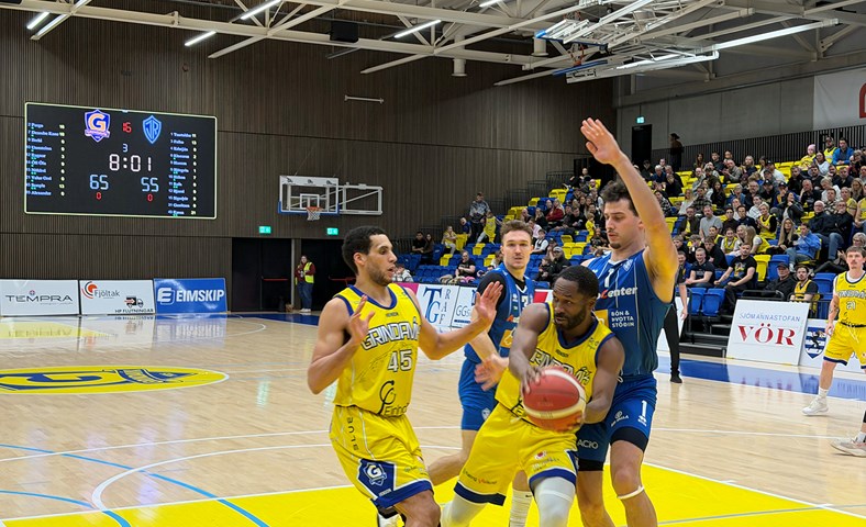 Grindvíkingar tryggðu sér toppsætið