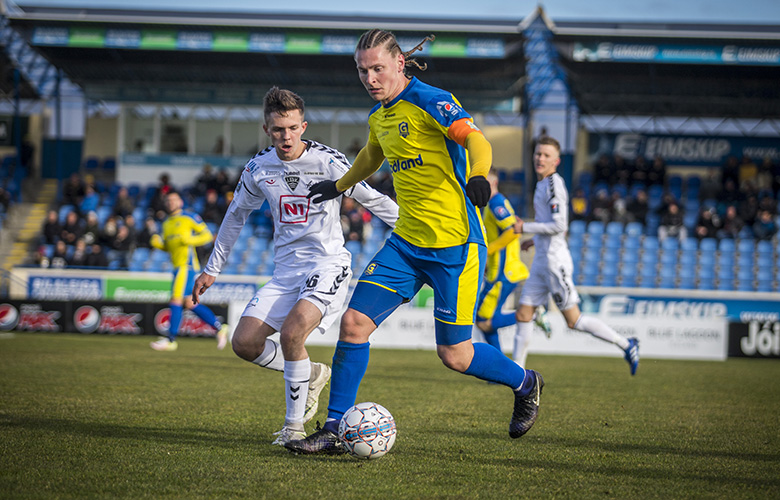 Grindvíkingar tíundu og Keflavík féll