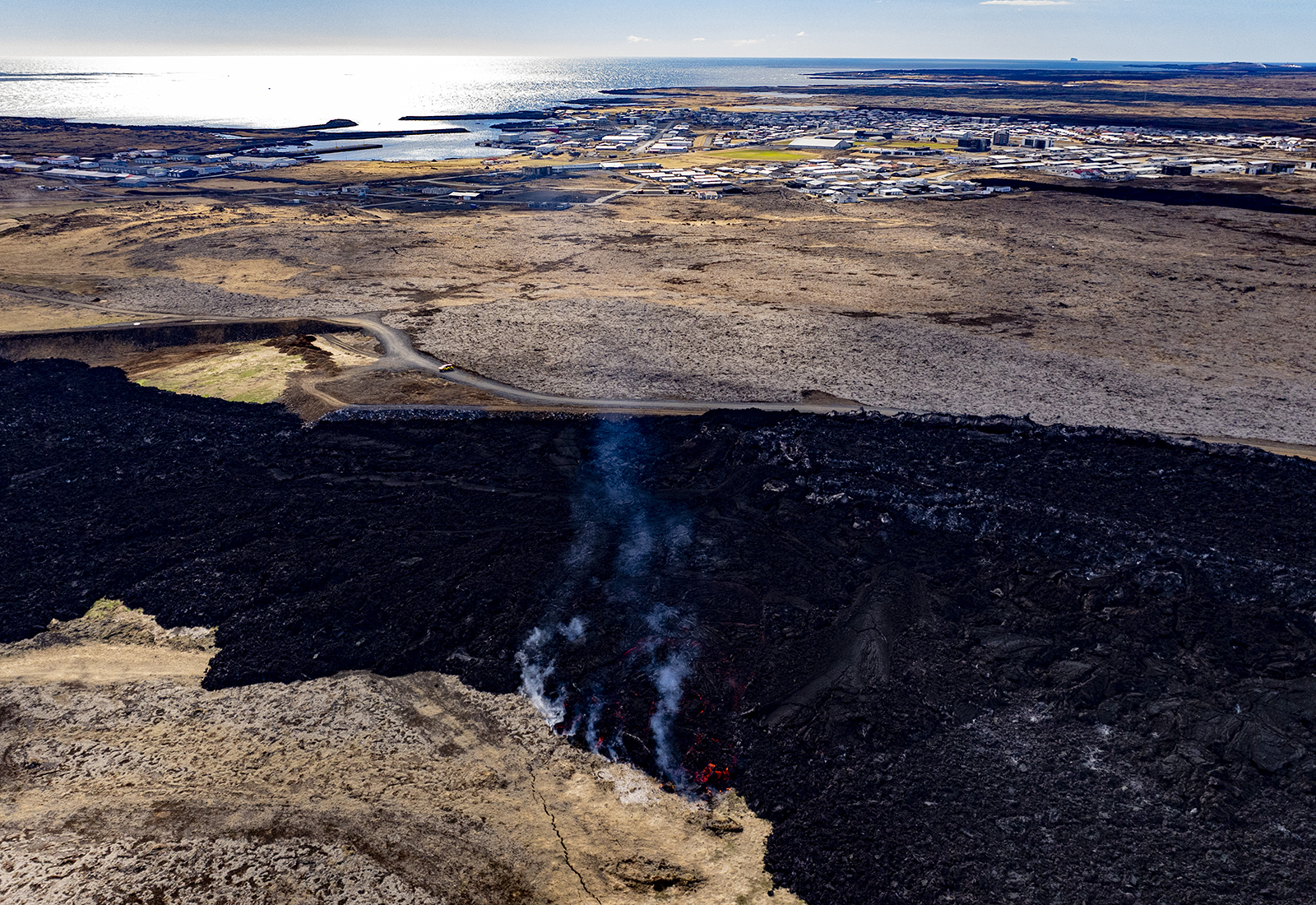 Framtíð Grindavíkur óviss