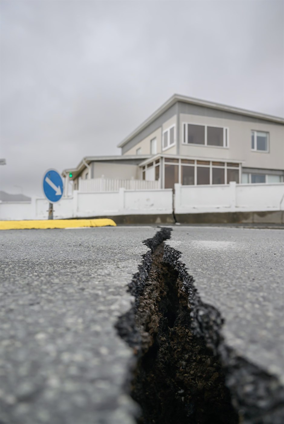 Yfirvöld styðji betur við Grindvíkinga í ólgusjó