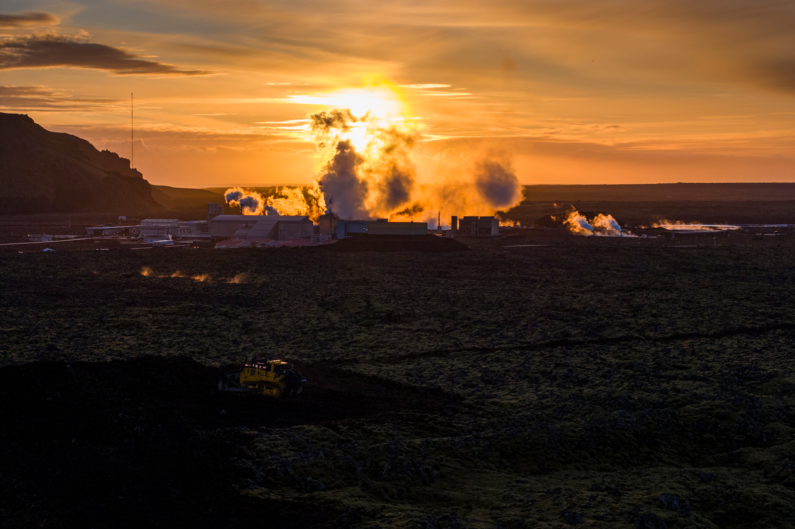 Innflæði kviku á allt að tíföldum hraða