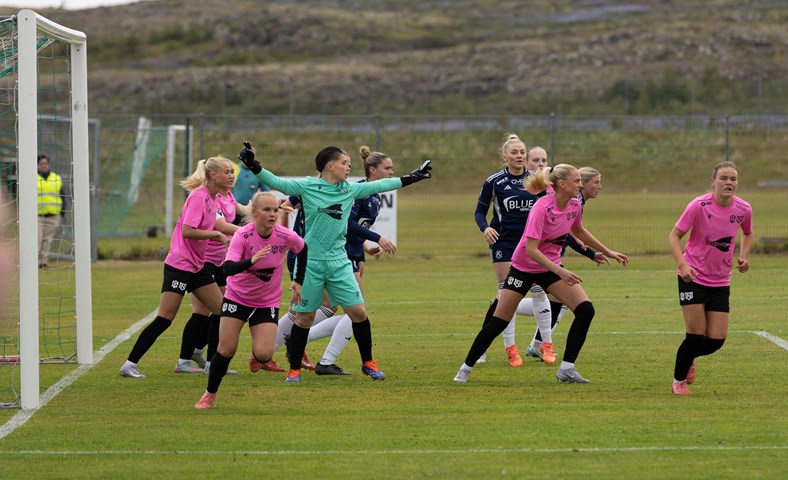 Grindavík/Njarðvík steinlá í Vestmannaeyjum