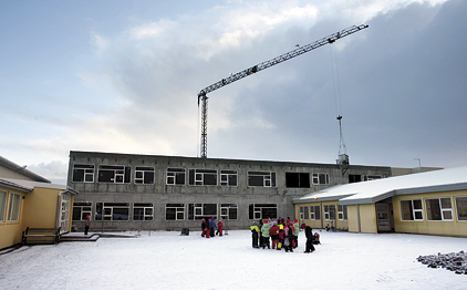 Sandgerði: Bygging við grunnskólann gengur vel