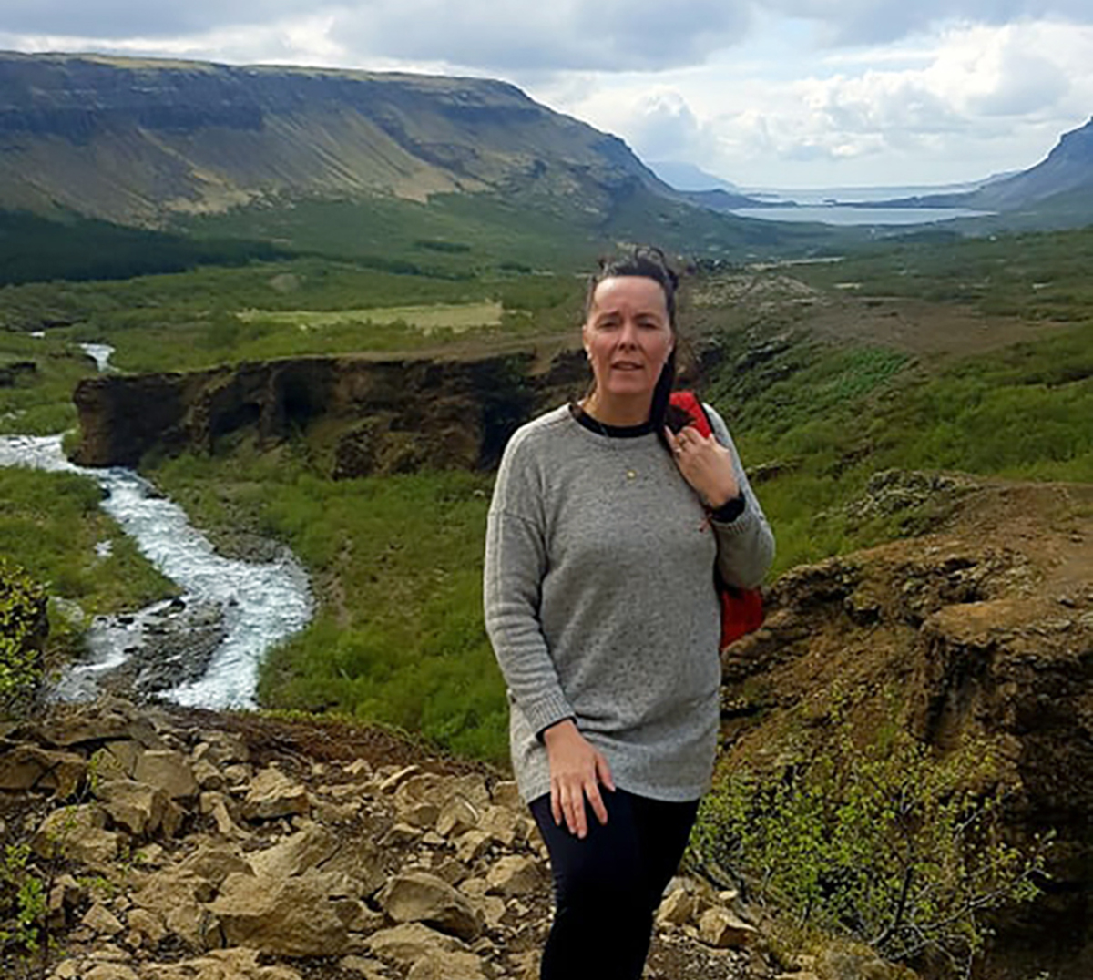 Jólin koma þegar húsið er skreytt og smákökurnar bakaðar