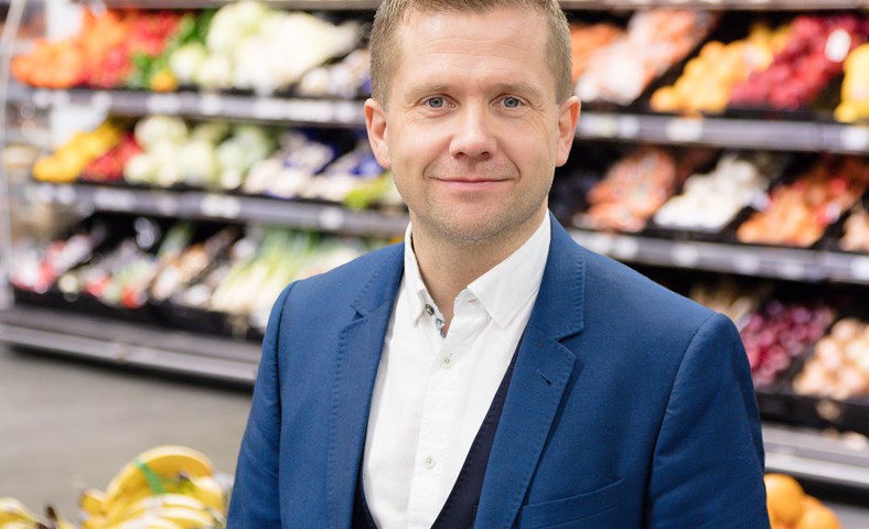 Samruni samþykktur - forstjóri Samkaupa hættir