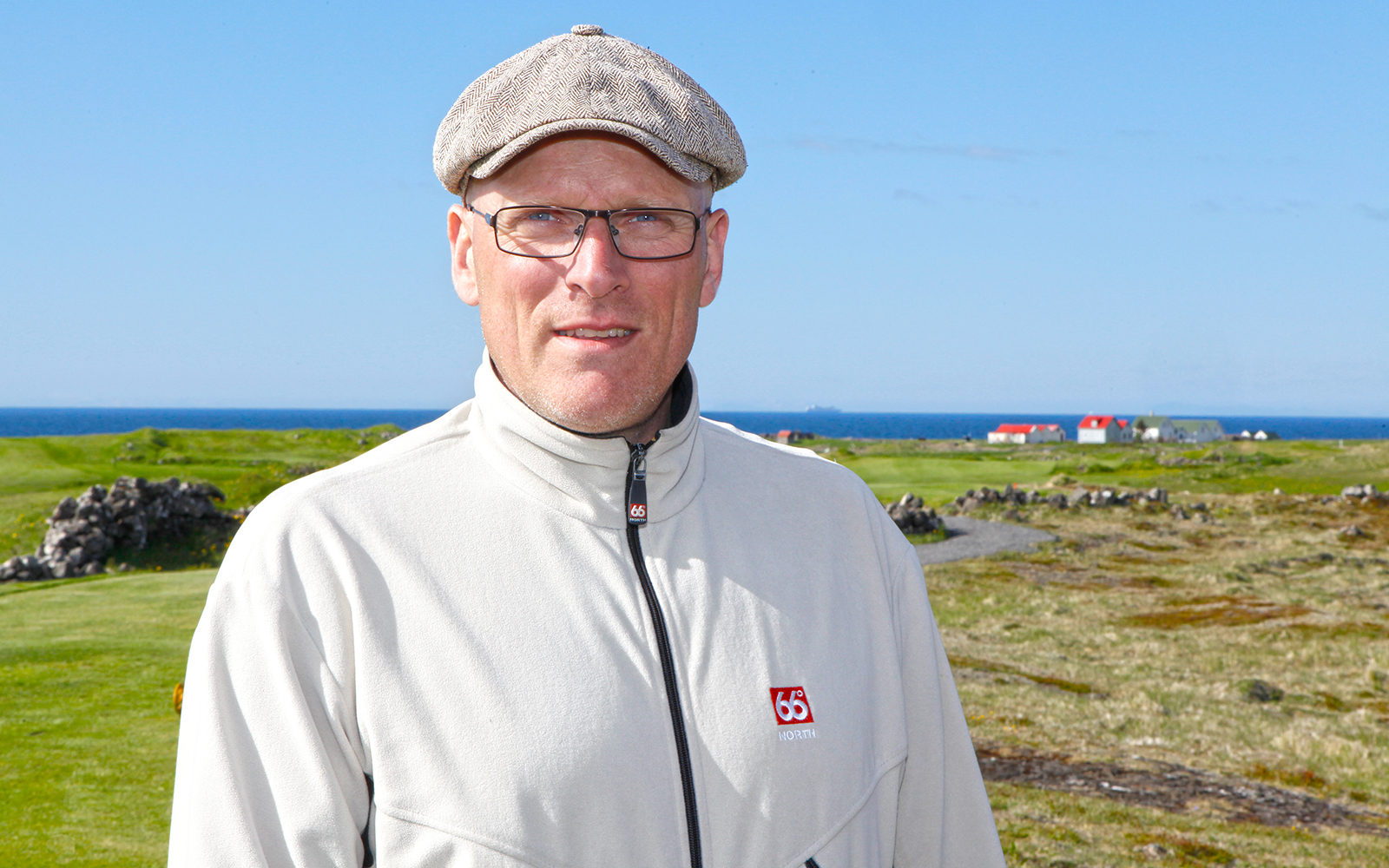 Hilmar Egill Sveinbjörnsson ráðinn skólastjóri Stóru-Vogaskóla