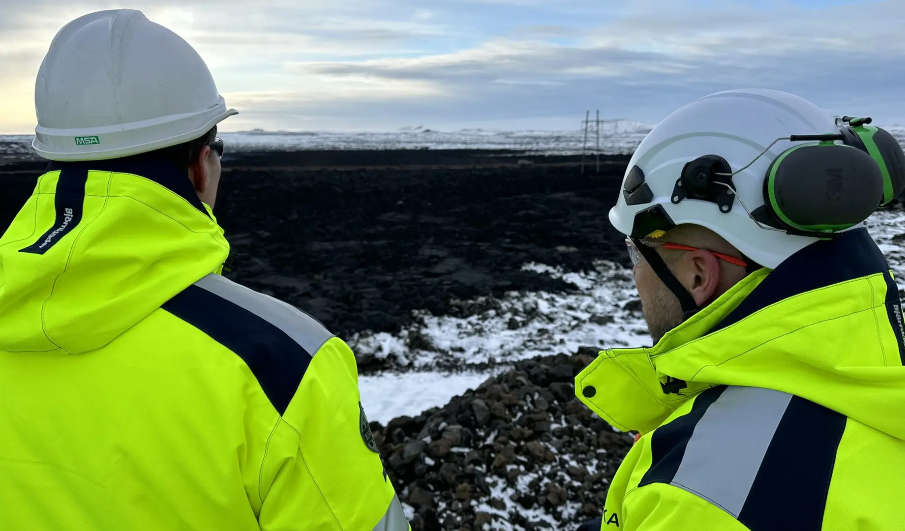 Hvergi slakað á í undirbúningi – varakyndilausn í smíðum