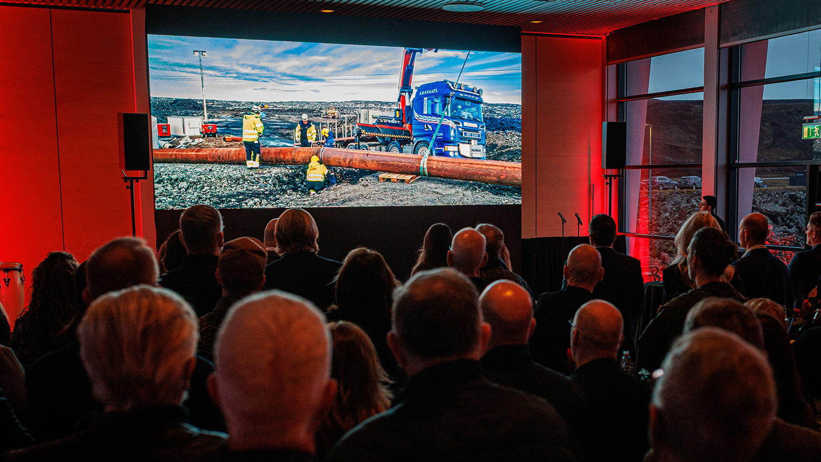 Heimildarmynd um stækkun orkuvers í skugga jarðhræringa