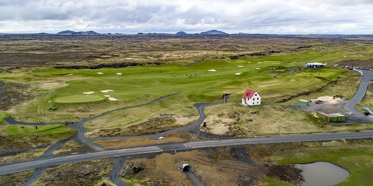 Húsatóftavöllur  tekur vel á móti  þeim golfþyrstu