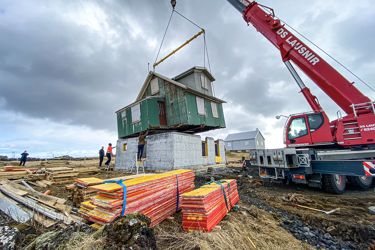 Suðurgata 19 komin á áfangastað sjö árum síðar