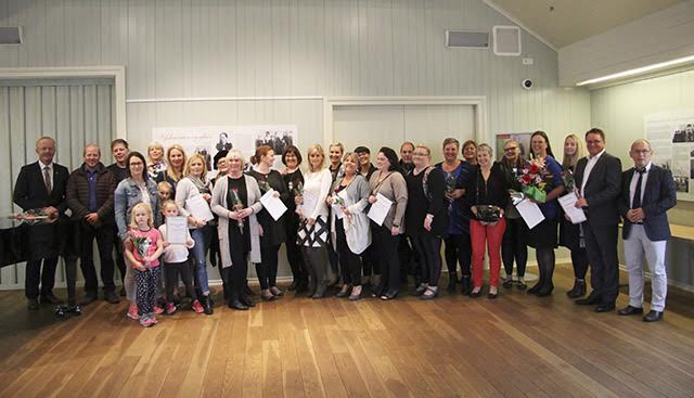 Hvatningarverðlaun fræðsluráðs Reykjanesbæjar 2016