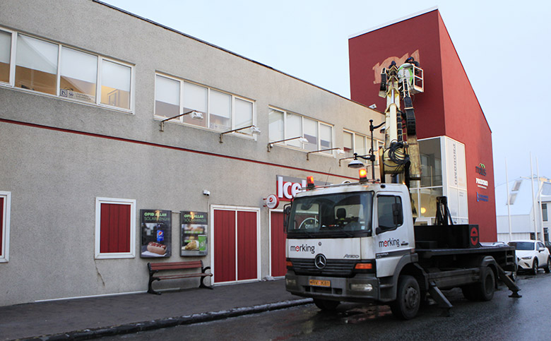 Iceland opnar í Reykjanesbæ á föstudaginn