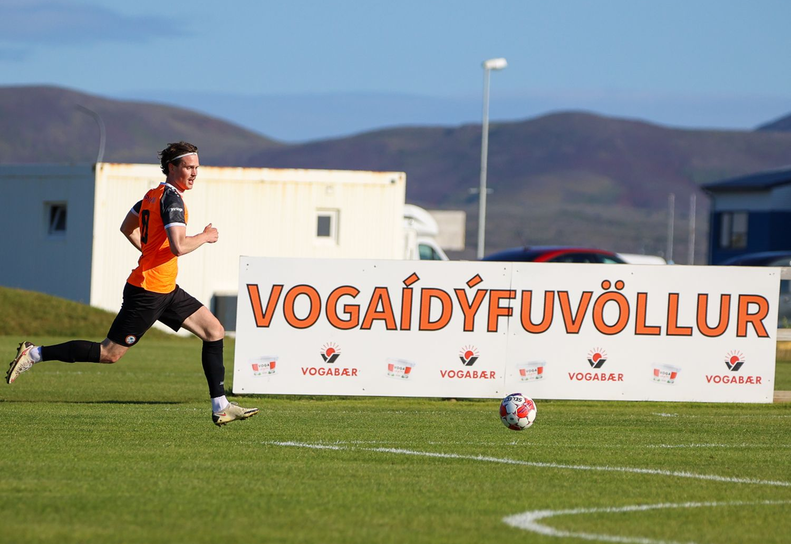 Þróttarar áfram á Vogaídýfuvelli