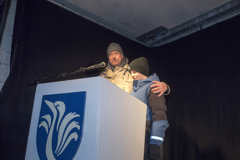 Leonard tendraði jólaljósin í Reykjanesbæ - myndir
