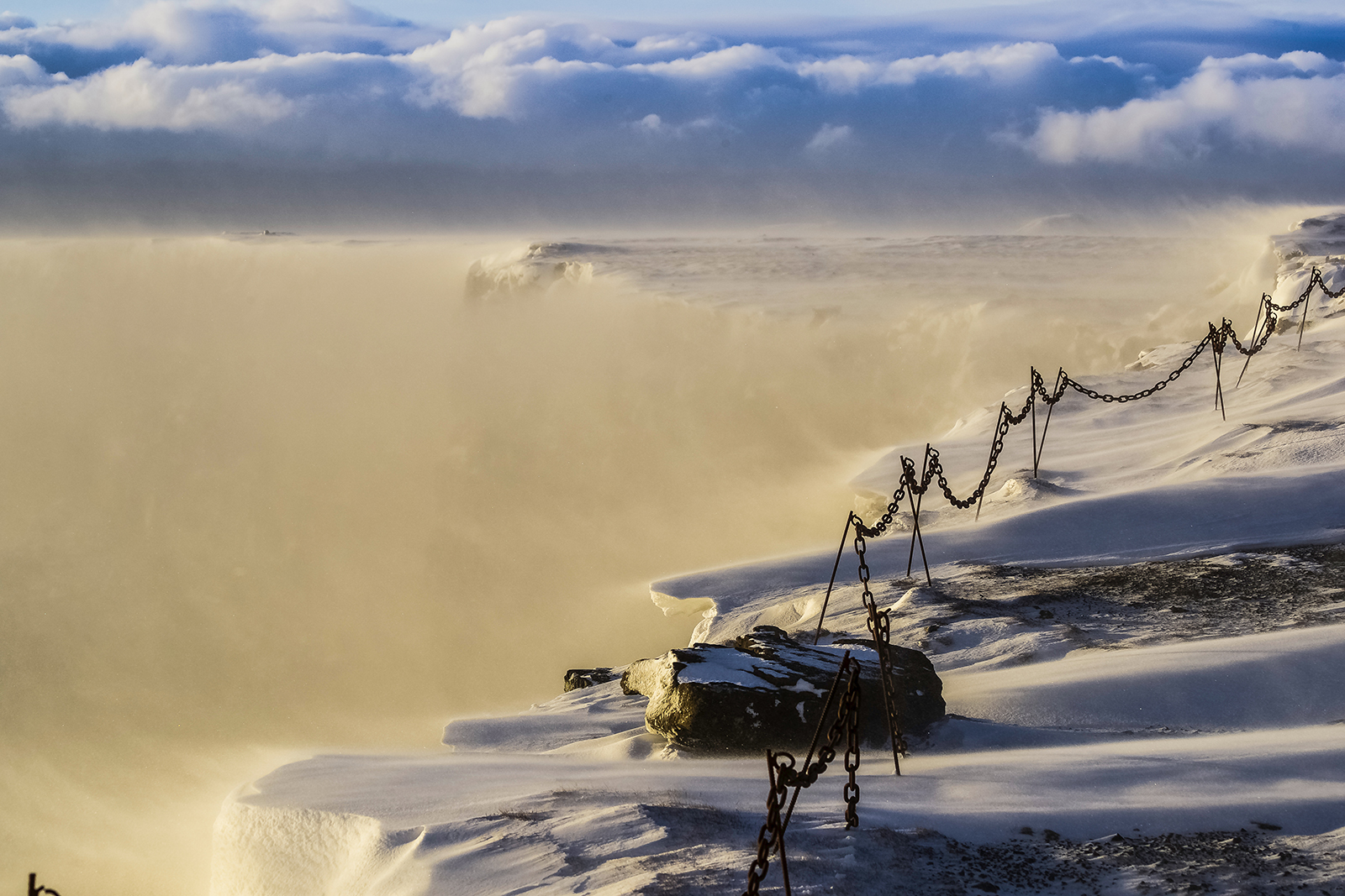Reykjanesskaginn í vetrarbúningi