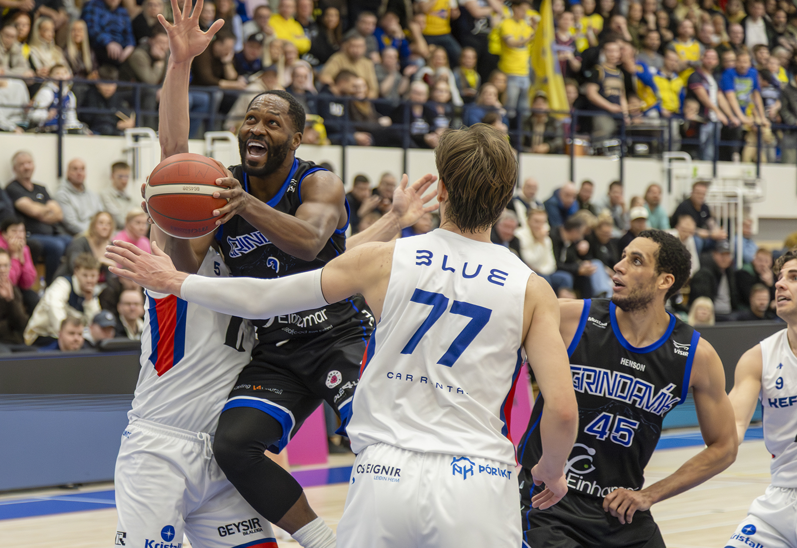 Grindvíkingar erfiðir og langefstir