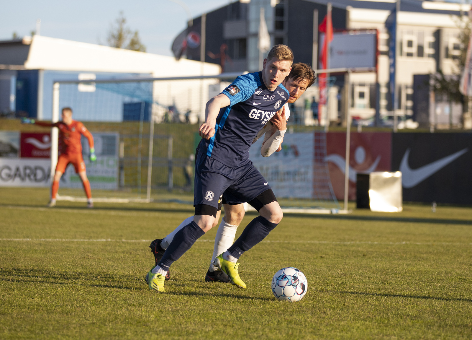 Adam Árni gengur til liðs við Þrótt