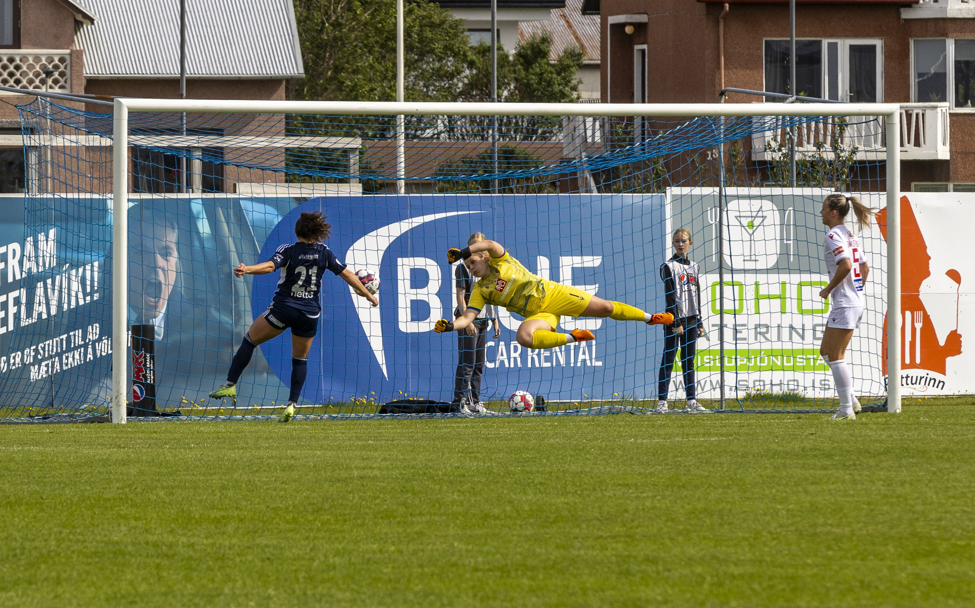 Grannarnir úr Reykjanesbæ í baráttu um að leika á meðal þeirra bestu