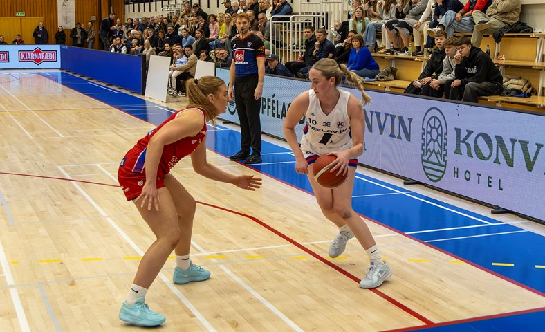 Keflavík í sumarfrí eftir stórt tap fyrir Haukum