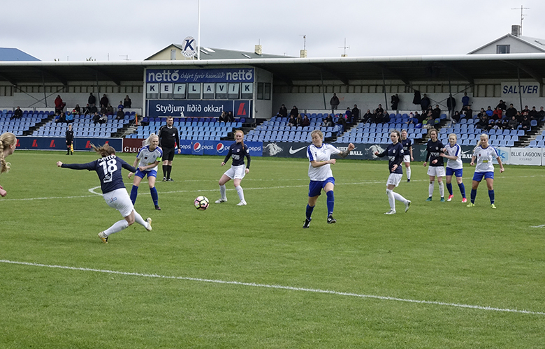 Keflavík á toppnum eftir jafntefli
