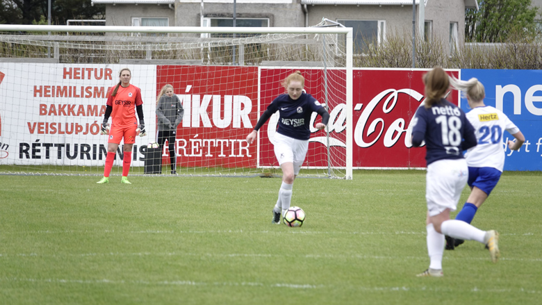 Keflavíkurstúlkur töpuðu fyrir toppliði Þróttar
